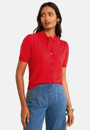 Love & Roses, CREW NECK SCARF DETAIL SCALLOPED KNITTED CARDIGAN - Button-down blouse - red