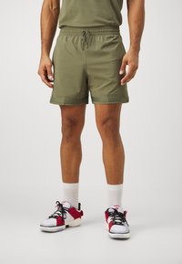Jordan WOVEN DIAMOND SHORT - Short de sport - medium olive