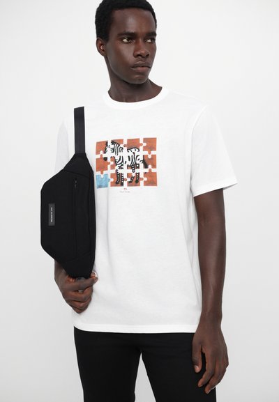 PS Paul Smith JIGSAW ZEBRA - T-shirts med print - white