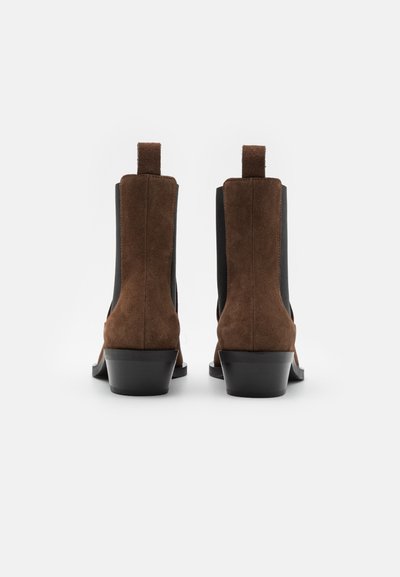 Proenza Schouler BRONCO CHELSEA BOOTS - Stövletter - brown