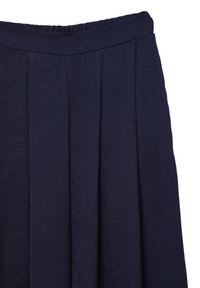 Navy-blauer plissierter Rock aus strukturiertem Stoff, mit elastischem Bund und vertikalen Falten. Weiches und leichtes Material.