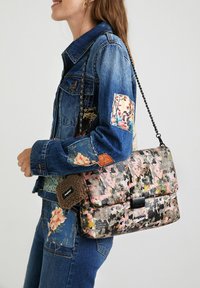 Desigual Borsa a tracolla - green