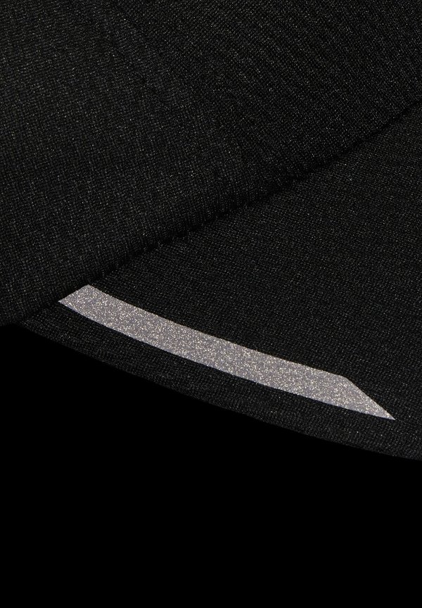 AEROREADY FOUR-PANEL MESH - Cap4