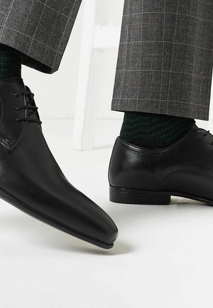 Next PLAIN DERBY  - Alkalmi fűzős cipők - black