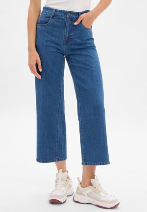 - Jeansy Relaxed Fit