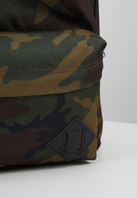 Vans MN OLD SKOOL III BACKPACK - Mochila - classic
