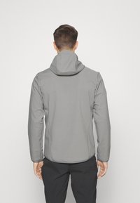 Jack Wolfskin BORNBERG HOODY - Softshelljakke - smokey grey