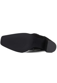 Notre-V Lage laarzen - zwart