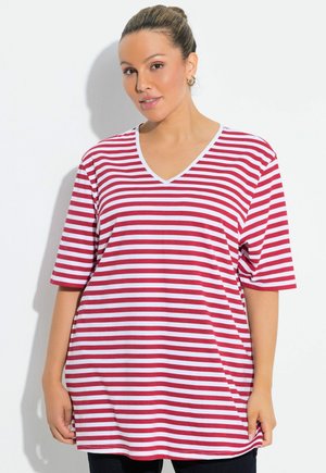 Rood-wit gestreept oversized T-shirt met een V-hals en korte mouwen. Zachte stof met een gladde textuur. Verkrijgbaar in een losse pasvorm.