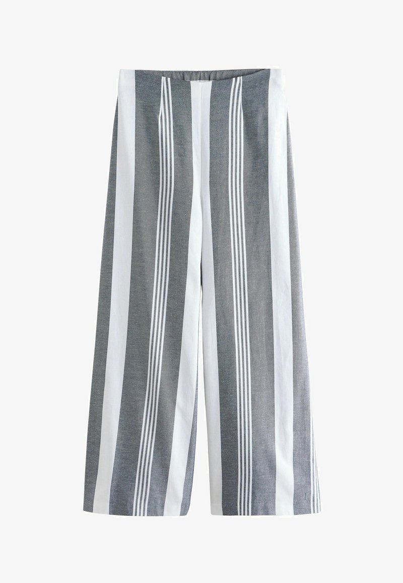 Pantalon à jambes larges avec des rayures verticales alternant gris et blanc, comportant des doubles fines lignes blanches à l'intérieur des rayures grises.