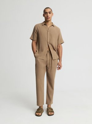 Terranova, PANTALONE LUNGO TINTA UNITA - Pantaloni - beige