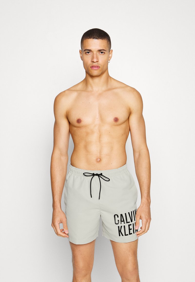 Calvin Klein Swimwear MEDIUM DRAWSTRING - Badeshorts - light silt