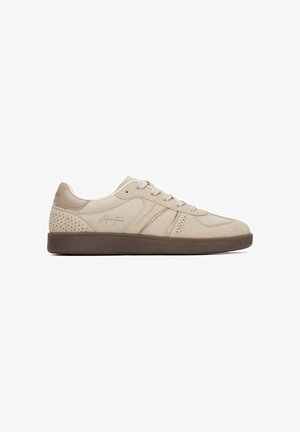 Refresh, ZAPATILLA DE MUJER PLANO - Zapatillas - marron