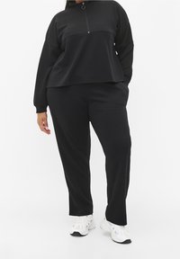Zizzi Felpa - black