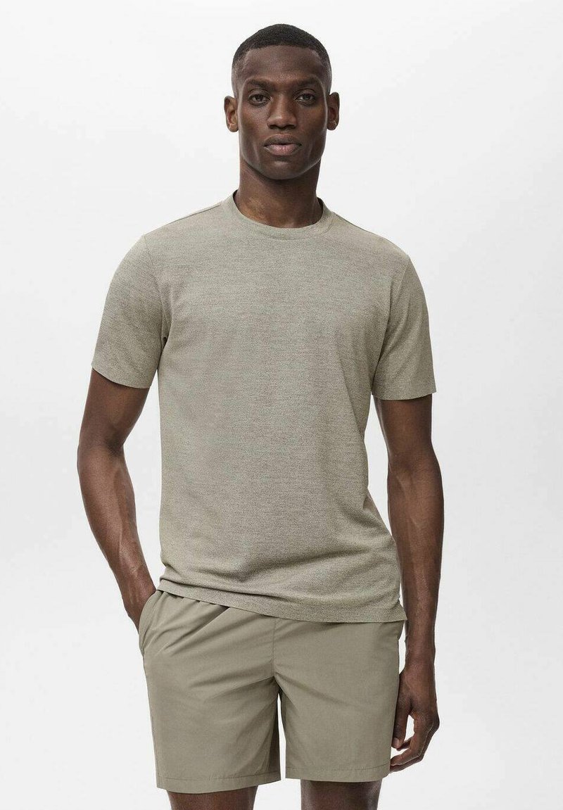 Mango - ESCALA - Basic T-shirt - medium green, Enlarge
