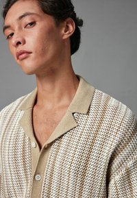 Next Kardiganas - natural