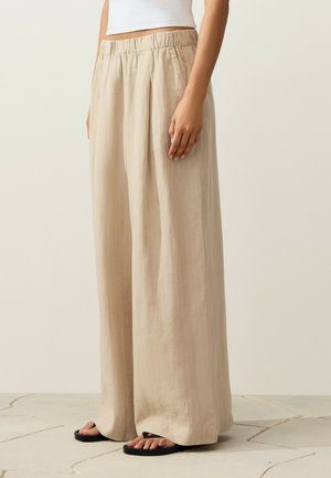 OYSHO, WIDE-LEG TROUSERS - Nohavice - beige