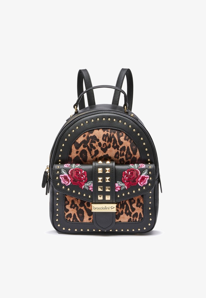 Mini zaino nero con pannello a stampa leopardata, borchie dorate, rose rosse e rosa ricamate sul flap anteriore, manico superiore e doppie spalline.