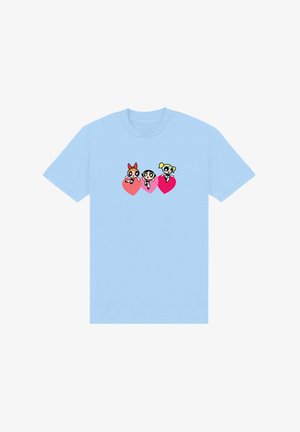 Světlomodré tričko s krátkým rukávem, kulatým výstřihem a třemi kreslenými postavičkami na růžových srdíčkách. Vyrobeno z bavlněné látky.