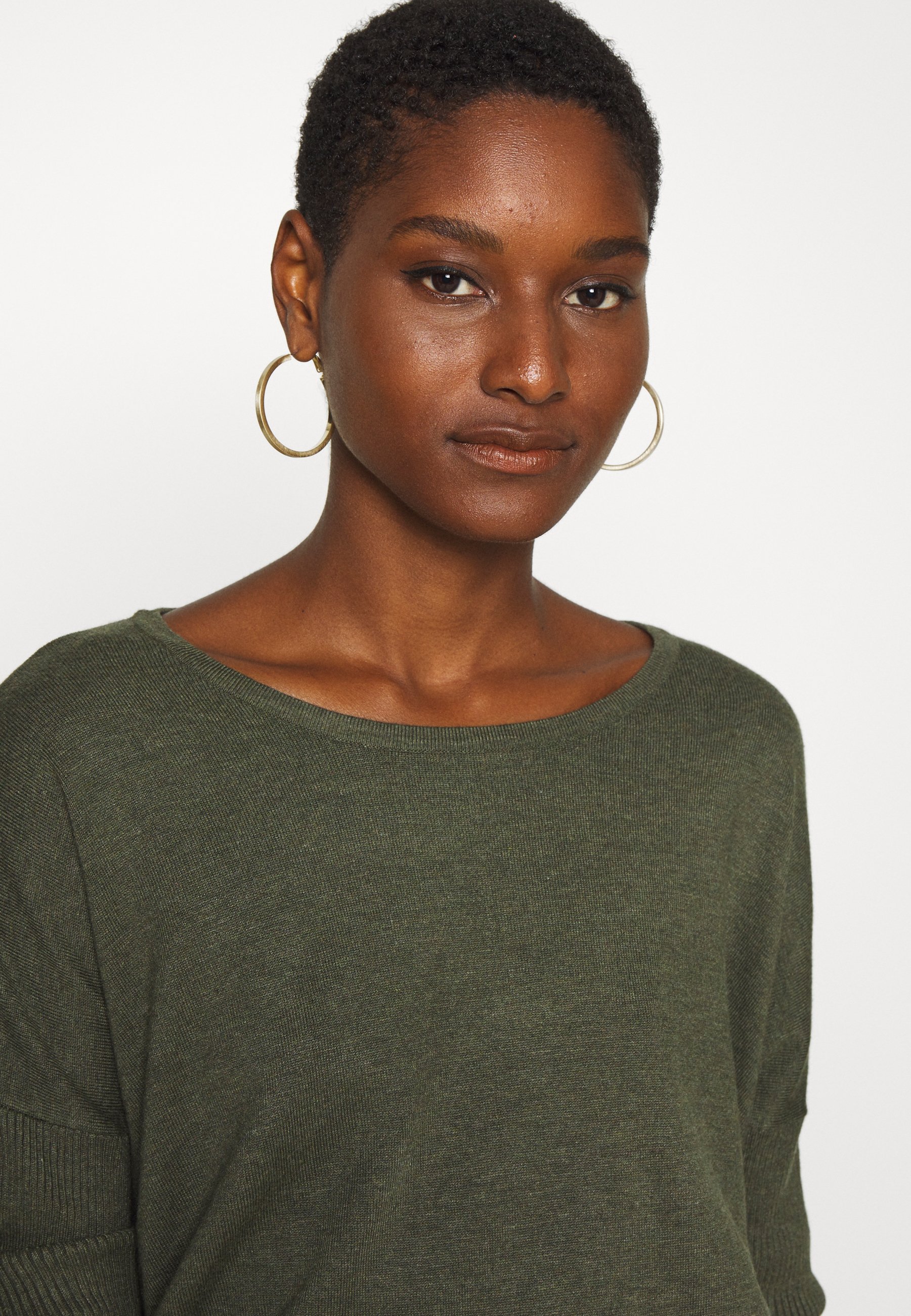 Saint Tropez MILA NECK Trui army green melangekaki Saint Tropez MILA NECK Trui army green melangekaki