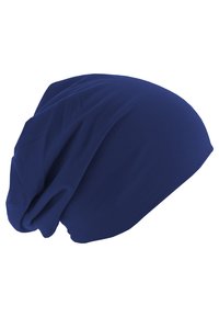 Puha, sötétkék, laza fazonú sapka rugalmas anyagból, oldalról látható, fehér hátteret használva.