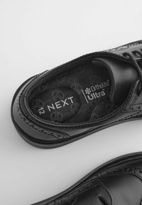 Next BROGUE SCHOOL -REGULAR FIT - Veterschoenen - black