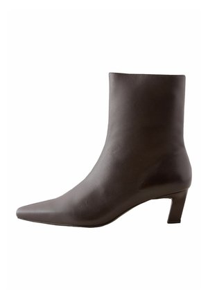 REGULAR FIT - FOREVER COMFORT CHISEL TOE  - Lage laarzen - chocolate brown leather