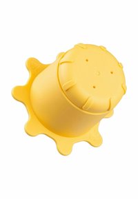 Gele siliconen zuignapkom met een spettervormige basis en een geventileerd deksel, ontworpen om morsen te voorkomen.
