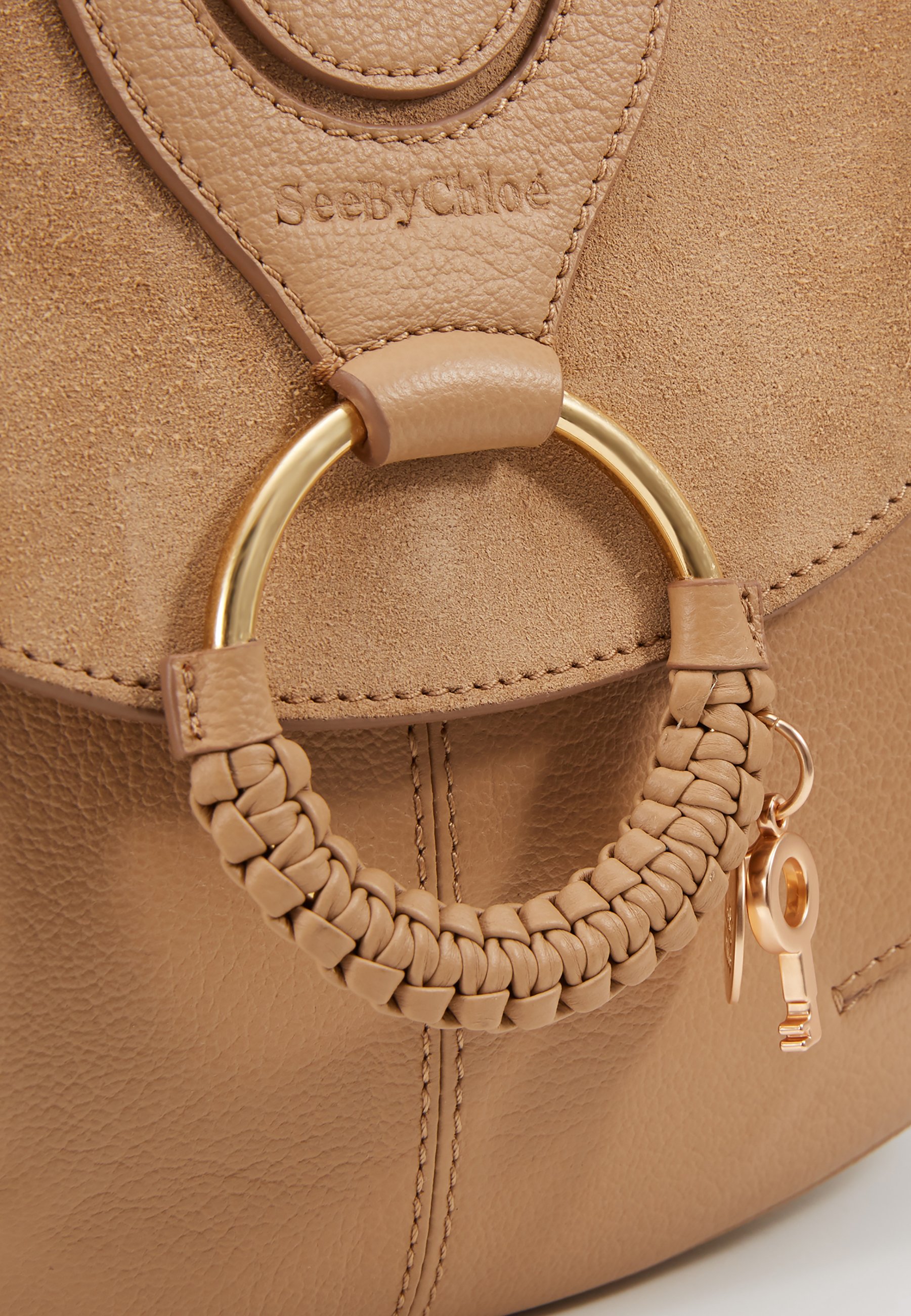 See by Chloé HANA SMALL Håndveske coconut brownlysebrun See by Chloé HANA SMALL Håndveske coconut brownlysebrun