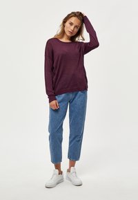 Minus MIELNE KNIT - Džemperis - purple agat lurex