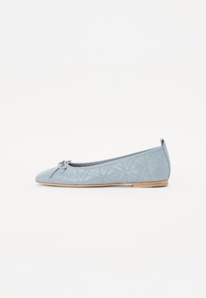 LEILA - Ballerine - cielo