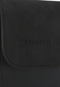 Expatrié AMELIE - Borsa a tracolla - schwarz-gelb