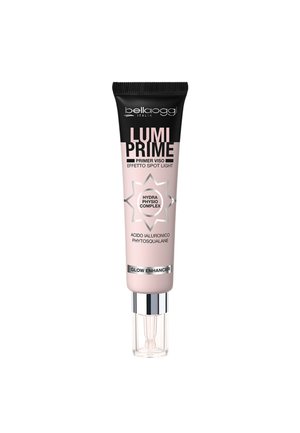 Tubo di primer viso Bellaoggi Lumi Prime con complesso idra fisio, acido ialuronico, fitosqualano e illuminante, confezione rosa pallido e nera.