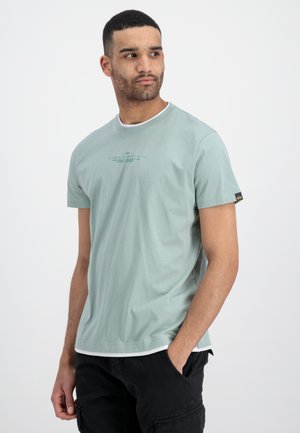 DOUBLE LAYER - Print T-shirt - schilf