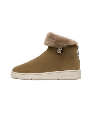 VELA - Winter boots - hellbraun-weiss