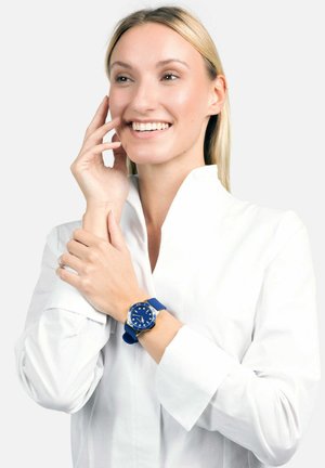 SURI FREY, SURI FREY ARMBANDUHR SFY EMMY - Uhr - blau