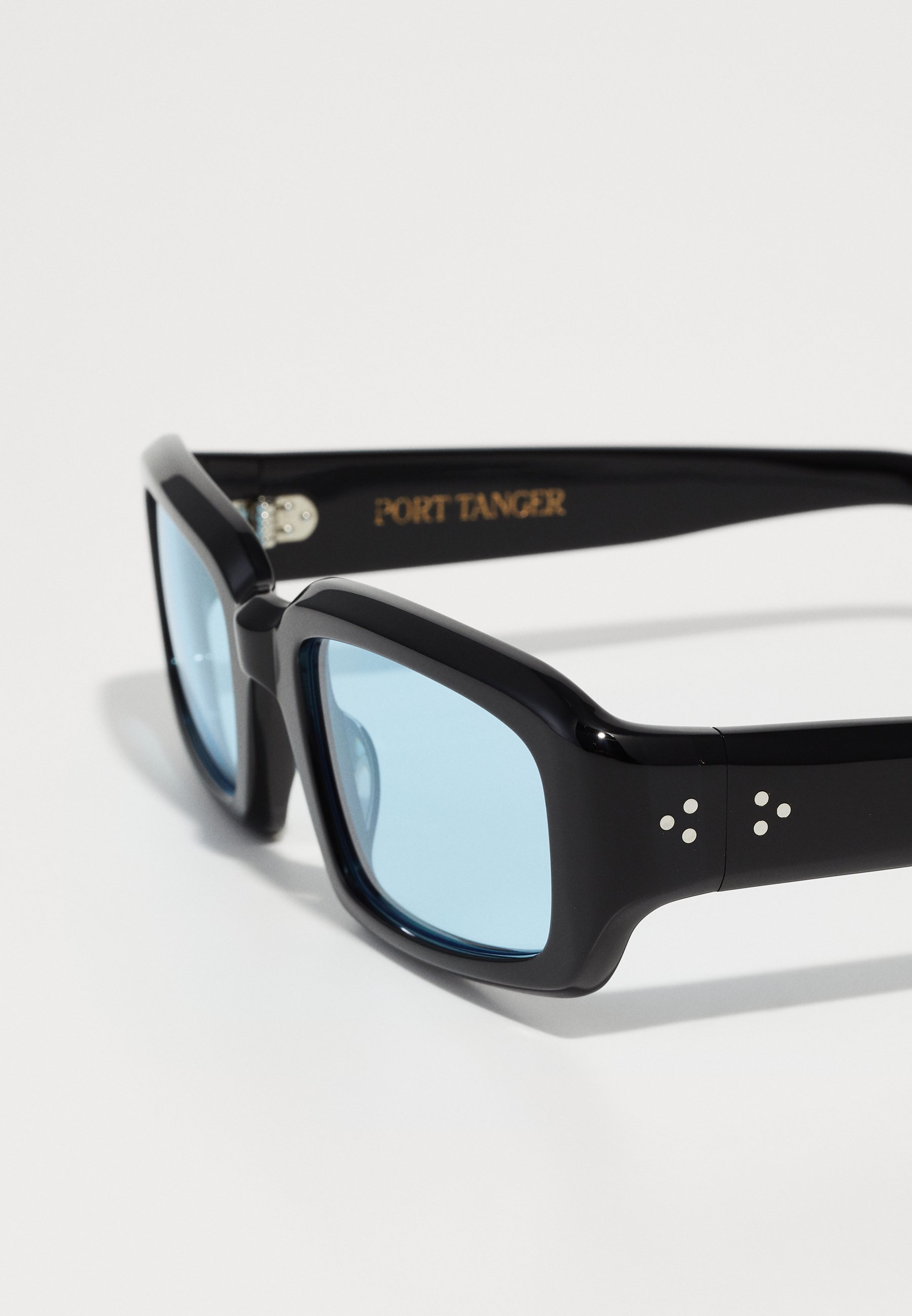 小物 PORT TANGER Mektoub \"BLUE LENS\" Mektoub in Black Acetate/Rif Blue Lens – SVRN