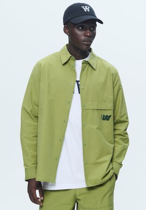 DOUBLE A BY W.W. WWAXL TRACK OVERSHIRT - Kerge jope - avocado green