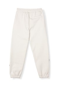 Pantalones deportivos blancos de tela suave, con cinturilla elástica, puños en los tobillos y un bolsillo trasero para almacenamiento.