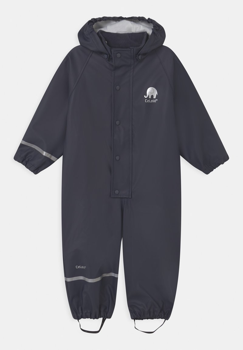 Granatowy płaszcz przeciwdeszczowy z kapturem, elastycznymi mankietami i odblaskowymi paskami. Posiada zamek z przodu i logo słonia. Wodoodporny materiał.