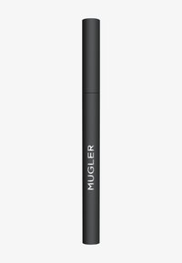 Tubetto di mascara nero con finitura opaca. Il nome del marchio "MUGLER" è stampato in carattere bianco in grassetto vicino alla base. Forma cilindrica, design elegante.