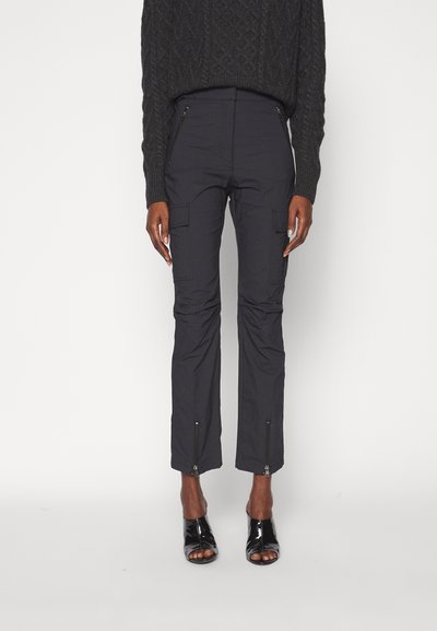 WOOD WOOD ANGELA ARMY PANT - Kargopüksid - black