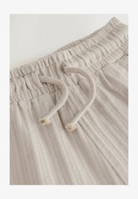 Vybrané, ecru off white