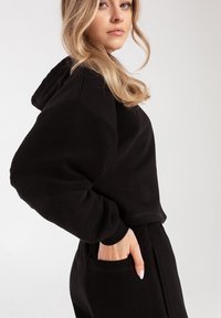 CUL8R WIRGINIA - Bluza z kapturem