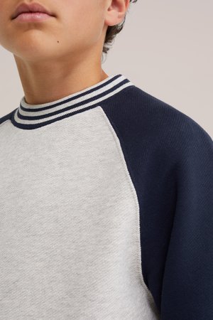 WE Fashion, Pusa - navy blue