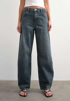 Topshop, JEANS TSBARREL HIGH RISE BARREL FIT JEANS - Baggy jeans - blue black denim