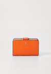 CAMELIA COMPACT WALLET - Monedero - paprika/azalea
