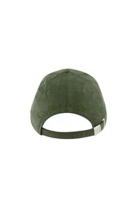 Grüne Wildleder-Baseballmütze mit verstellbarem Riemen und "Das ist keine Mütze" grün auf der Rückseite gestickt, mit einer glatten Textur.