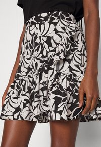 Lindex Jupe trapèze - off-white