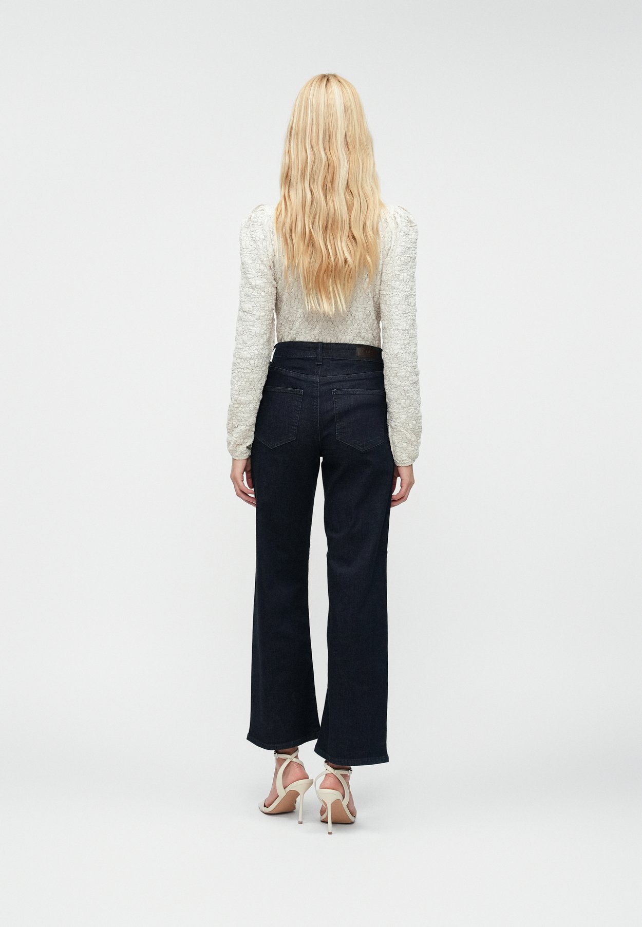 Wide-fit ONLJUICYHIGH High waist Wide Leg Fit